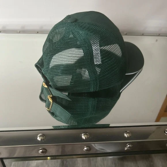 Hat - Picture 2 of 3